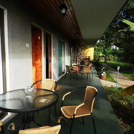 Mangai Rapa Nui Hotel Hanga Roa Ngoại thất bức ảnh